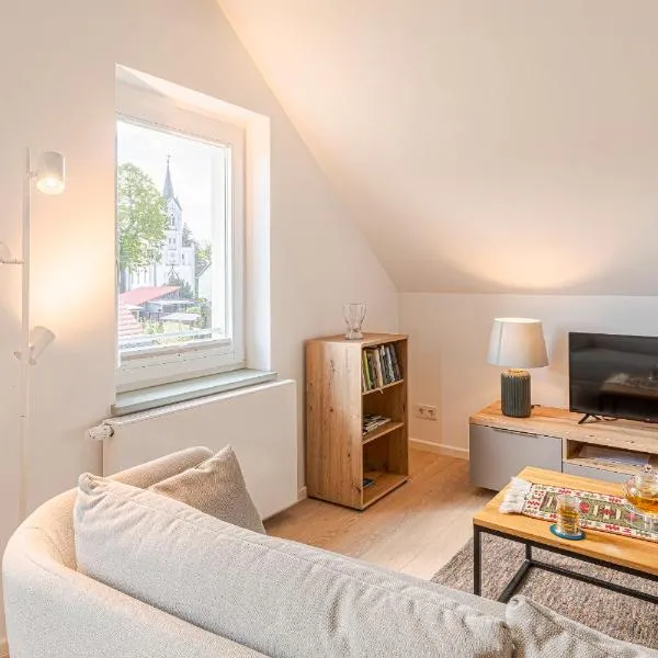 Studio On Top im Gustav Seitz Gästehaus, hotel in Trebnitz