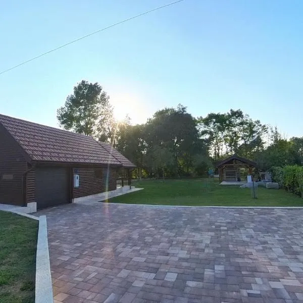 Dream Island House, hotel v destinaci Duga Resa