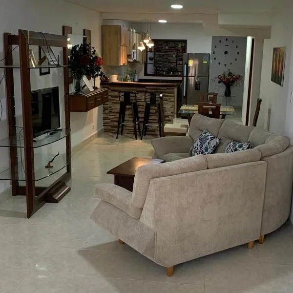 Apartamento confortable, cerca a la Basílica, hotel in Buga