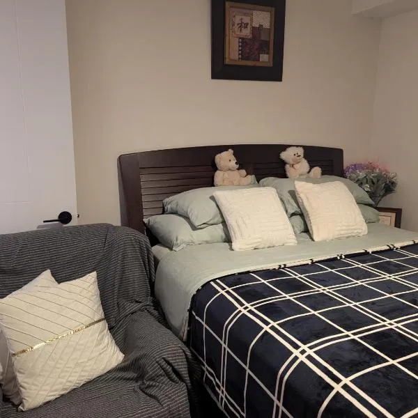 Bright Room full of love and warmth, ξενοδοχείο σε Bowmanville
