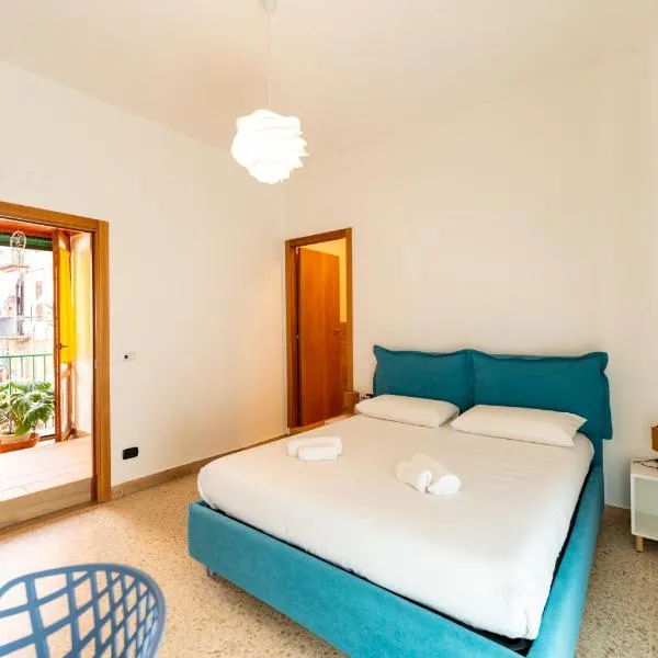 Tombolata, hotel v Neapoli