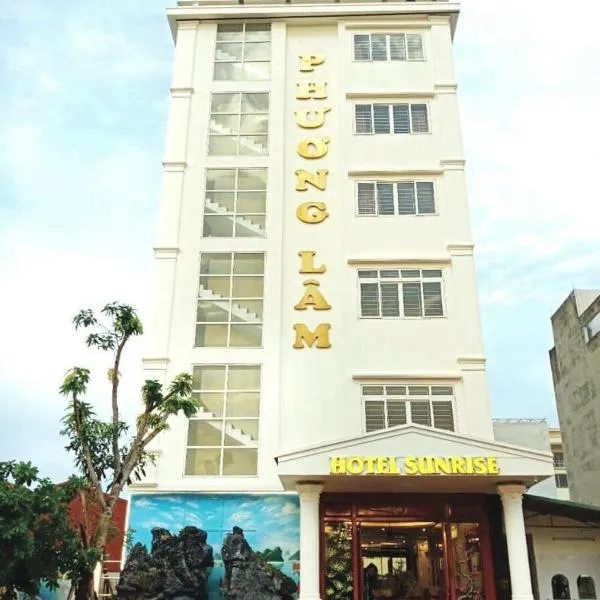 Phương Lâm Hotel, hotel v destinaci Ha Long