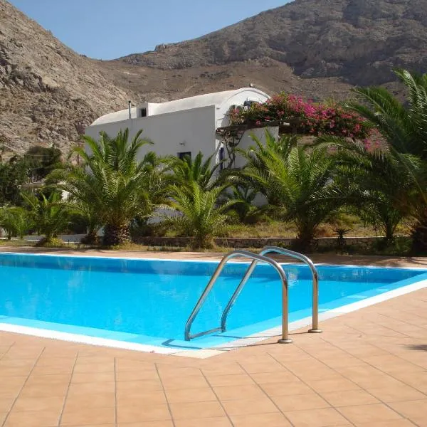 HONES - RELAX HOUSE, hotel v destinaci Perissa