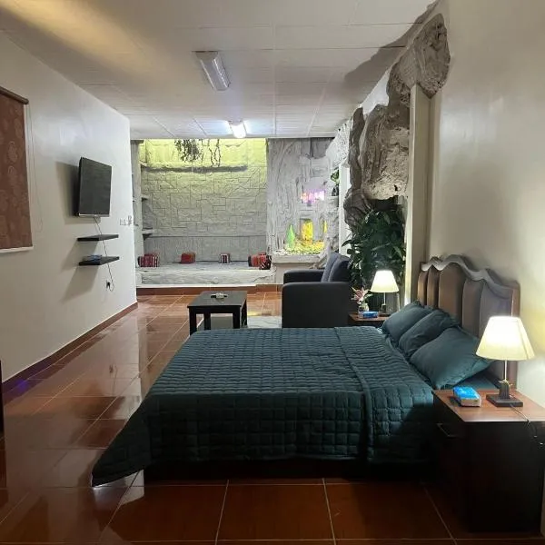 Studio Apartment, hotel en Abḩur al Janūbīyah