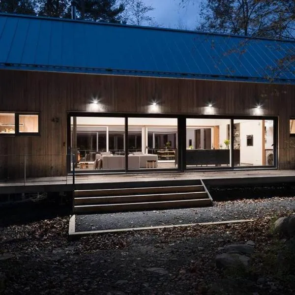 Modern Mountain Retreat, hotel v destinaci Mount Tremper
