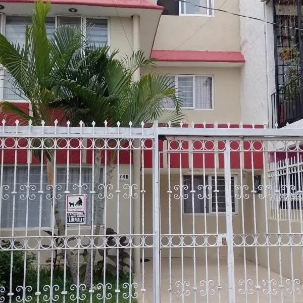 Guadalajara में, होटल Amplía casa en Jardines Alcalde