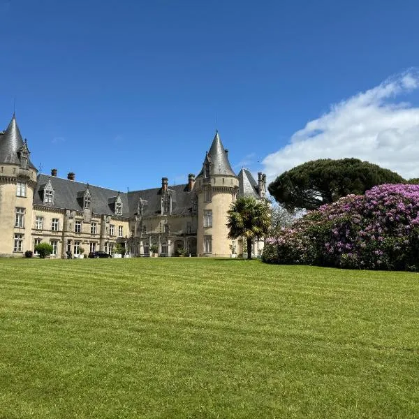 Domaine de Bort, hotel in Saint-Priest-Taurion