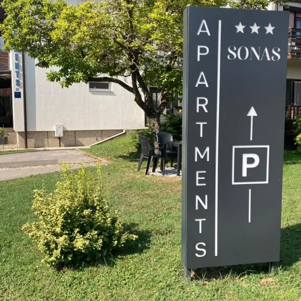 Apartman SONAS with free private parking, hotel v destinácii Karlovac