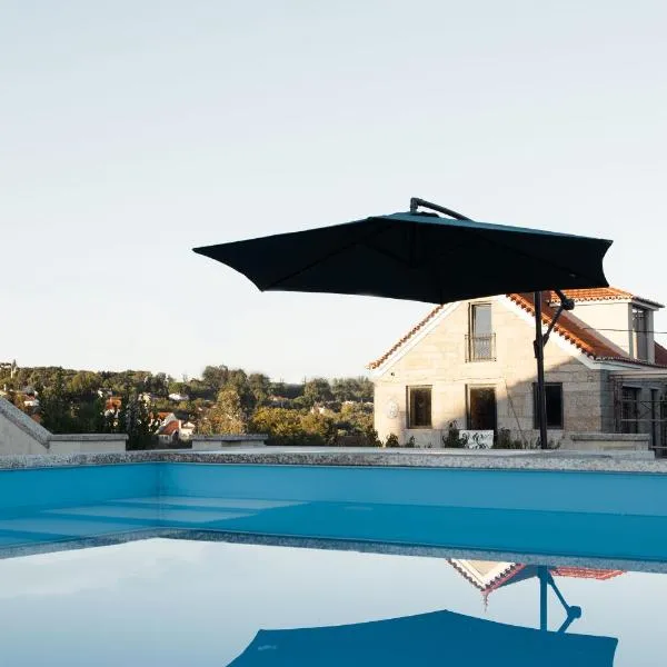 Casa dos Chuchos, hotel in Cabanas de Viriato