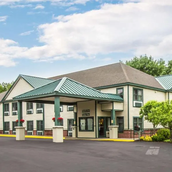 Econo Lodge Glens Falls - Lake George, hotell sihtkohas Glens Falls