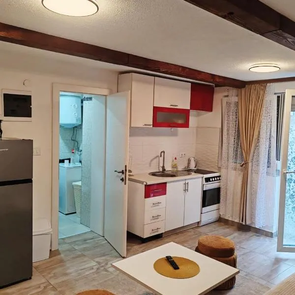 S-E-N, hotel v destinaci Bosanski Novi