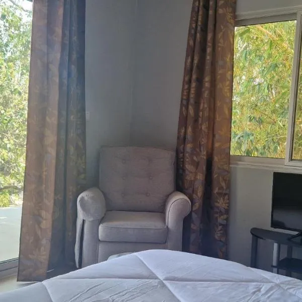 Comfort Inn Guest House, hotel v destinaci Maputo