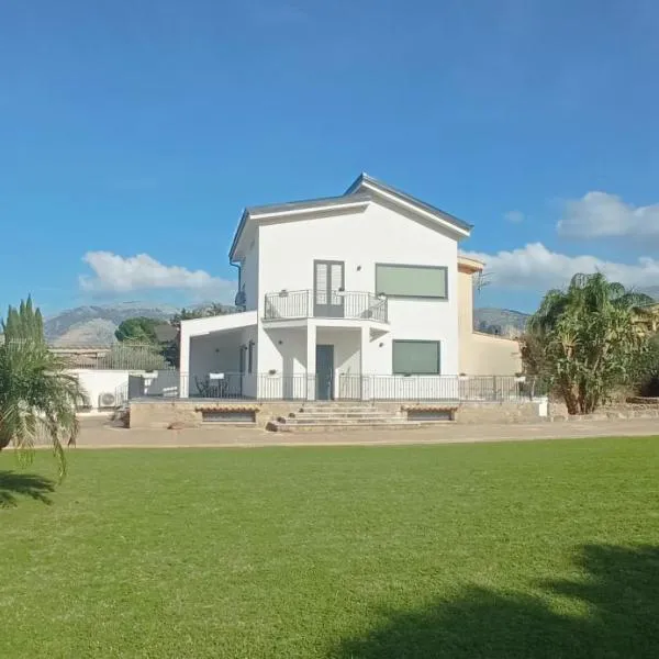 Casa di Lele, hotel v destinaci Carini