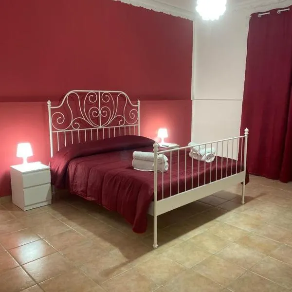 Casa vacanze paola, hotel in Porto Empedocle