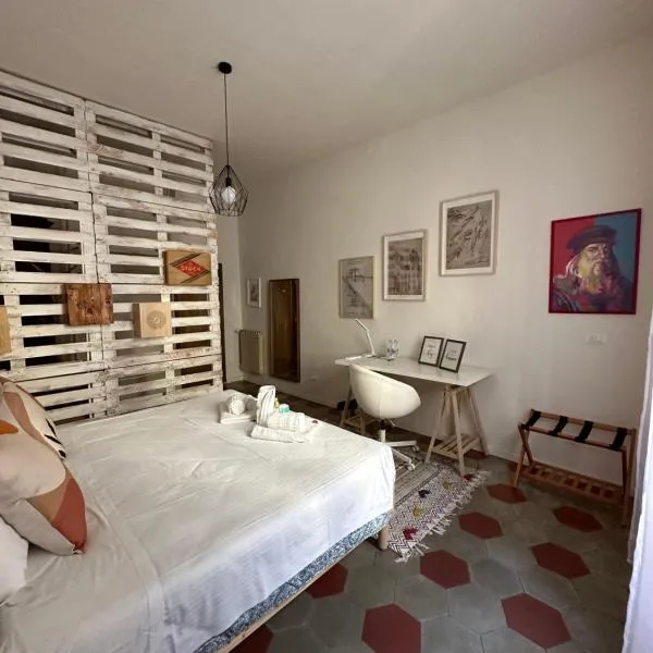 Intero Appartamento - Casa Babette, hotel a Firenze