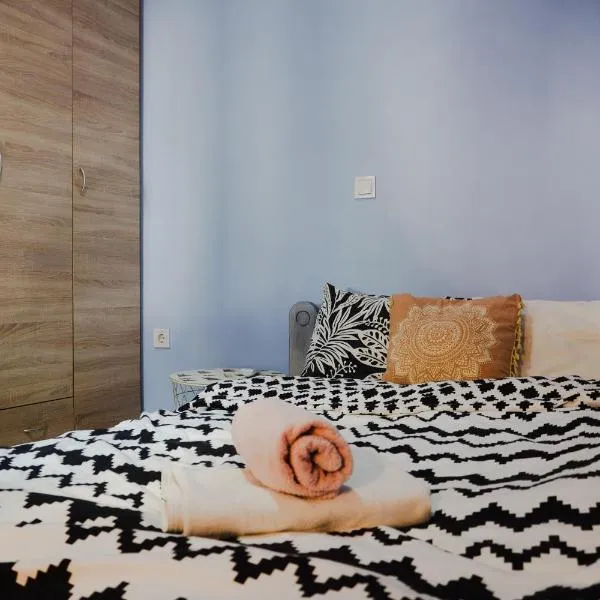 The Tiny House of the Lemon Tree, hotel in Mytilini