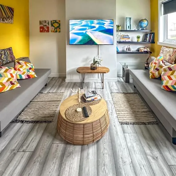 Quite Charming house near Glasgow, hótel í Clydebank