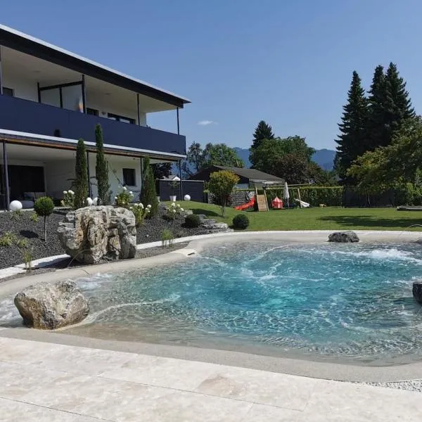 Blaue Lagune-Ferien mit Stil, hotel v destinaci Hard