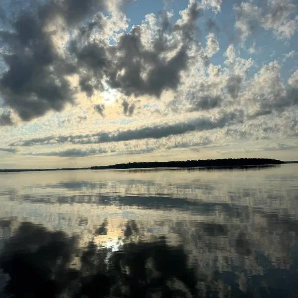 The Captains Lake House, hotel v destinaci Orillia