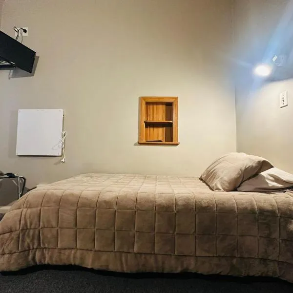 Merrylees Hotel, hotel v destinaci Dannevirke