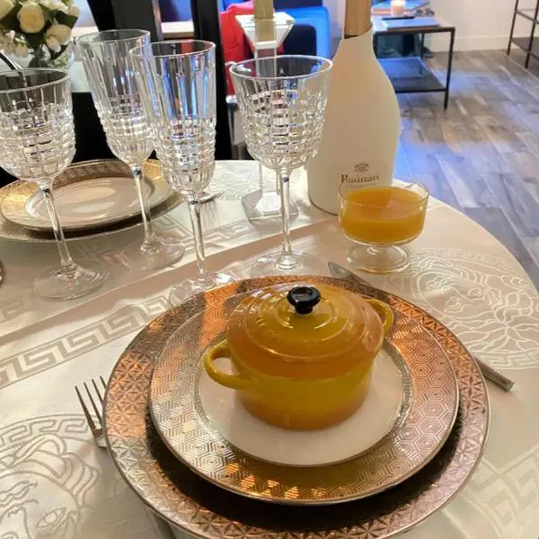 Beautiful Mezzanine Studio- City Center Lyon, hotel a Fourvière