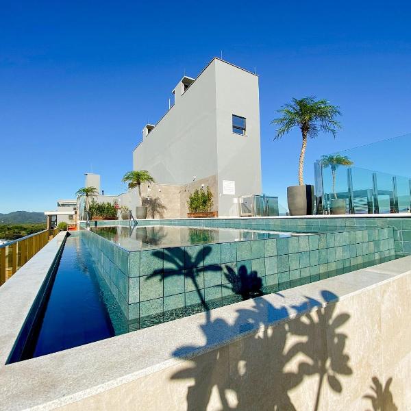 Jurere Internacional 2 Suites Lindo Completo
