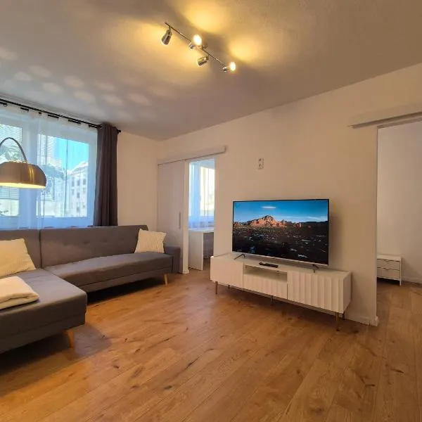 Modern City Apartment 1, hotel in Munich