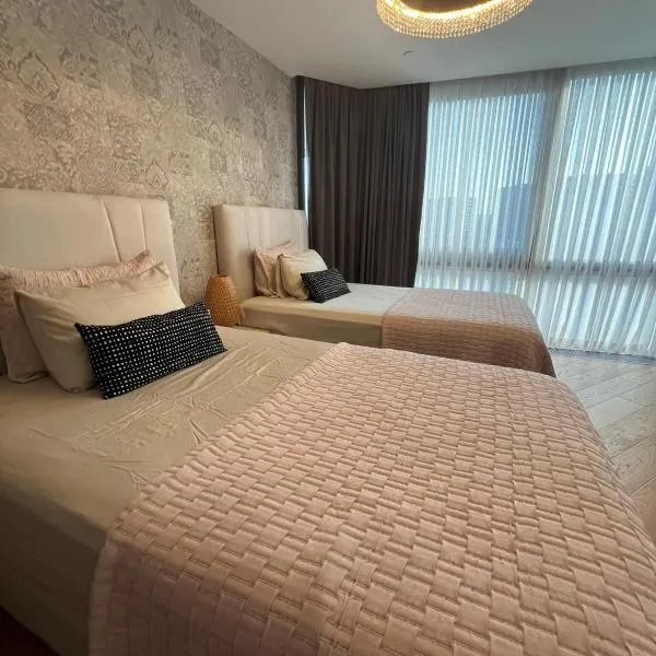 Lovely Two Bedroom Appartment Istanbul, hotel in Istanbul