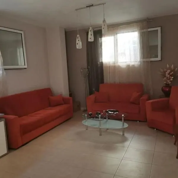 John's & Maria's house, hotel in AgiaKampos