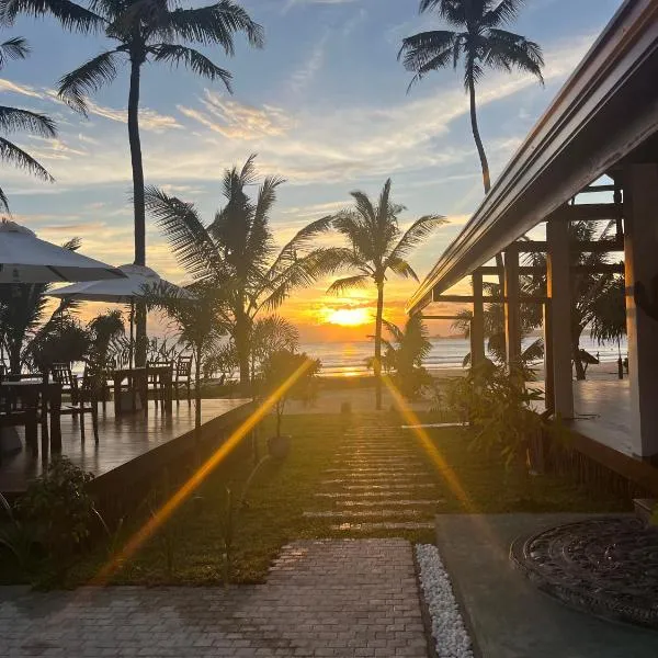 Turtle Beach Club, hotel in Pelena