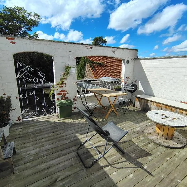 Cosy Apartment with Big Quiet & Sunny terras, viešbutis Gente