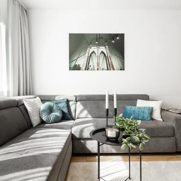 Apartament Near Sky Tower Free Parking for 2 cars, hotel en Wroclaw