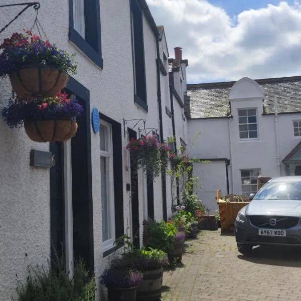 Luxury house، فندق في Coldingham