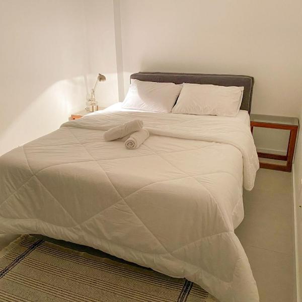 150m da Praia de Jurere - Excelente Apartamento - Foto 2