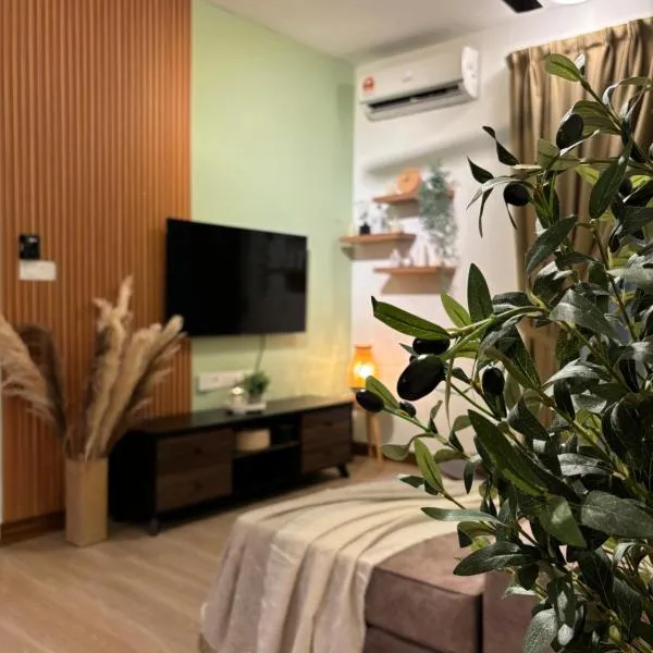 Qaseh Ain Homestay KLIA Transit & Staycation, hotel in Kampong Bekoh