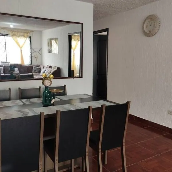 Departamento Acogedor en Ibarra, hotel in Ibarra