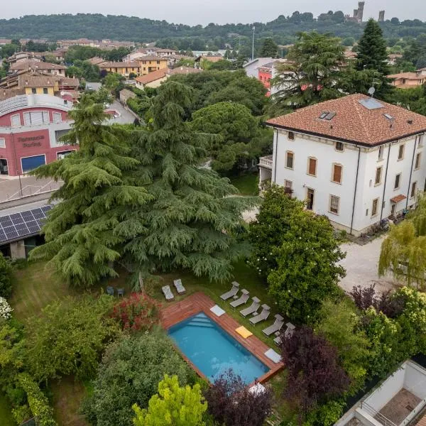 Il Bozzolo Eco Boutique Apartments, hotel in Valeggio sul Mincio
