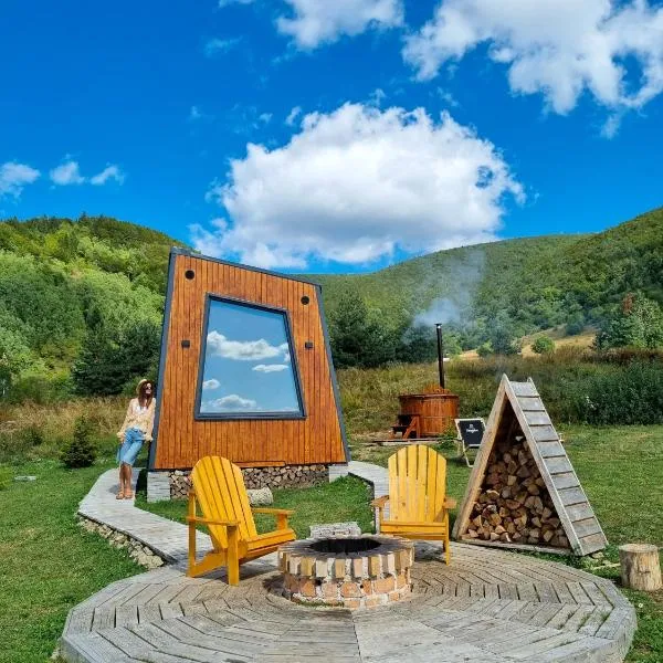 Tiny Glamp House – DANGUBA, hotel v destinaci Kupres