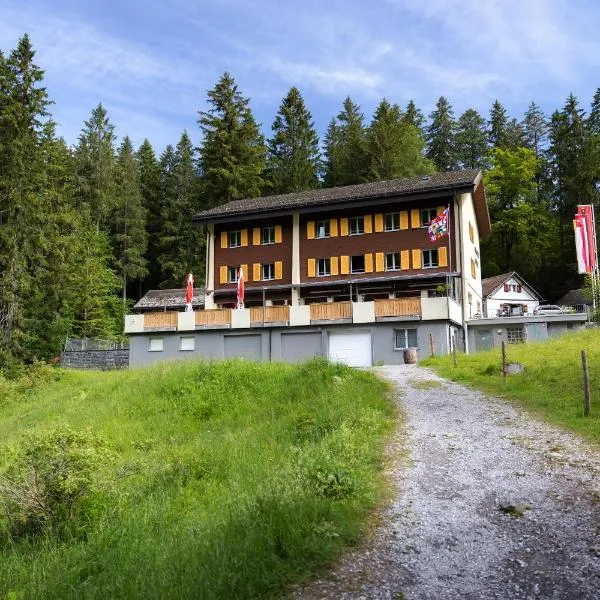Berghotel Obersee, hotel v destinaci Näfels