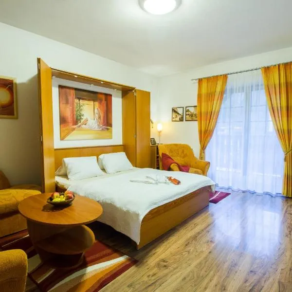 Vila Helena - Apartment Helena 2, hotel in Ružomberok