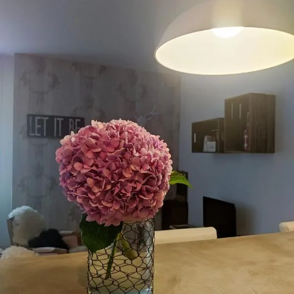 Apartamento en planta baja de chalet, ξενοδοχείο σε Berango