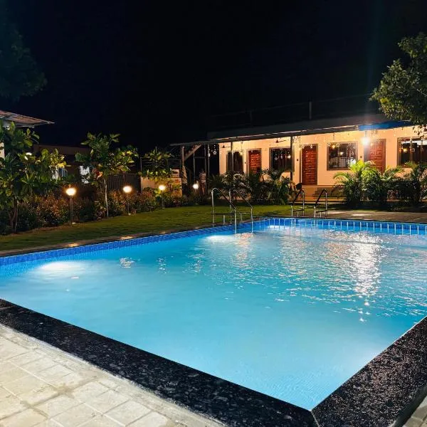 Kihim Paradise Beach & Resort, hotel in Alibag