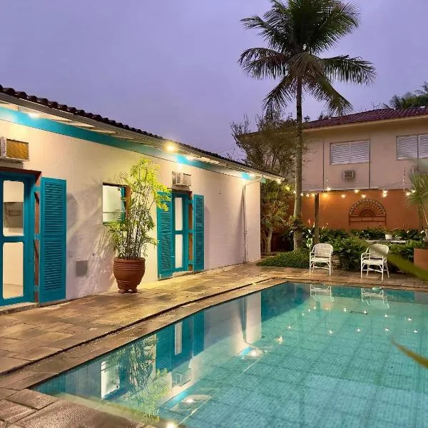 Casa Calú, hotel in Guarujá