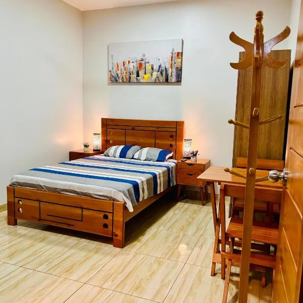 Habitación Céntrica en Iquitos - Casa Alemi, hotel v destinaci Iquitos