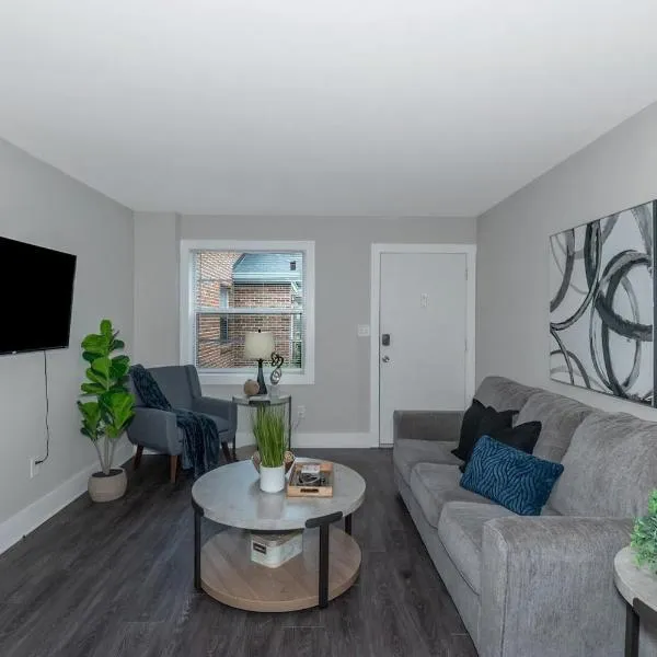 Buckhead 2br Free Parking & Wi-fi、アトランタのホテル