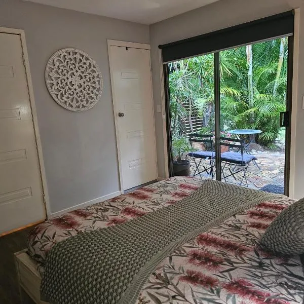 The Garden House BnB, hotel v destinaci Barellan Point