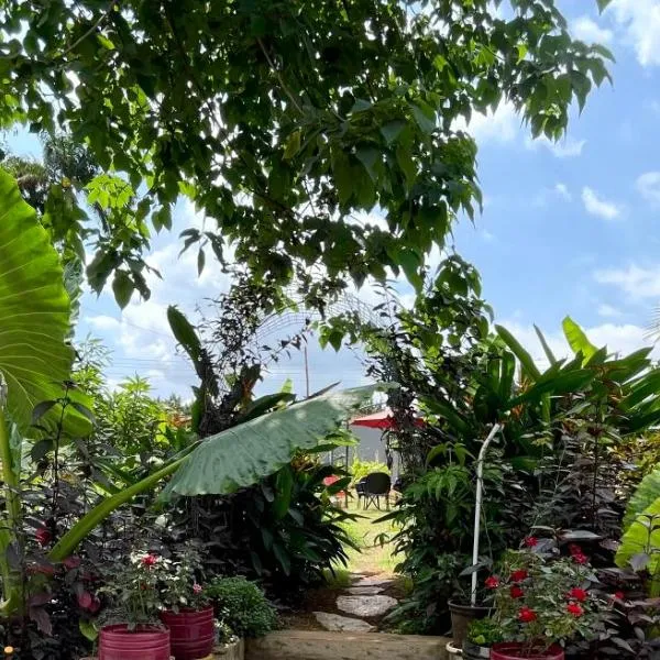 Bruks Guest House, hotel v destinaci Kumasi