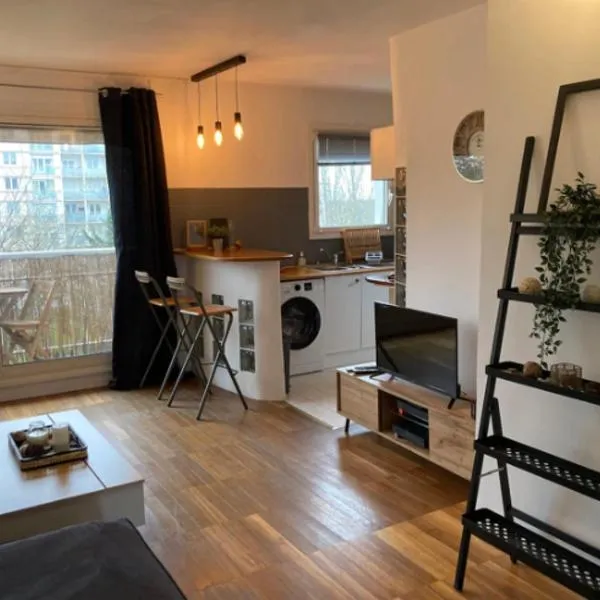 Appartement Fresnes, hotel in Fresnes