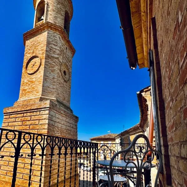 La torre tra terra e cielo, hotel in Petritoli