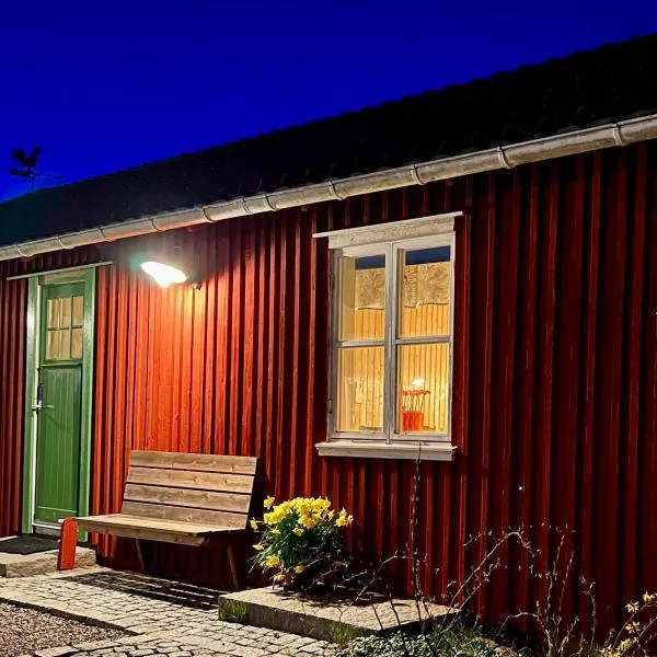 Fiskebäckgårds gästhus, hotel v destinaci Lysekil